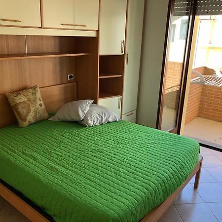 Appartamento Casa Vacanze 70M2 Alba Adriatica Bagian luar foto